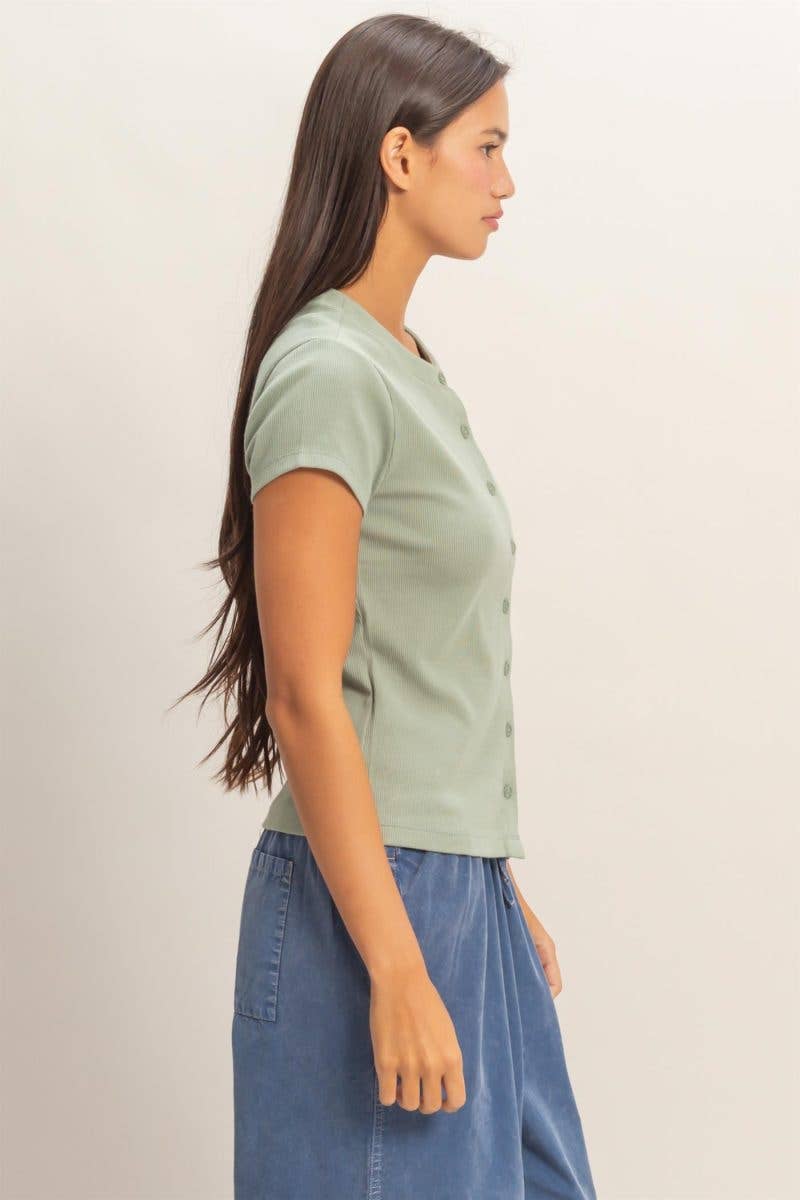 Ribbed Button-front Crew Neck Top